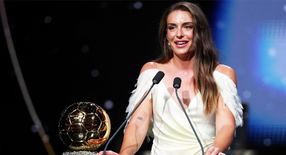 الإسبانية بوتياس تفوز بجائزة الكرة الذهبية لأفضل لاعبة في 2026
