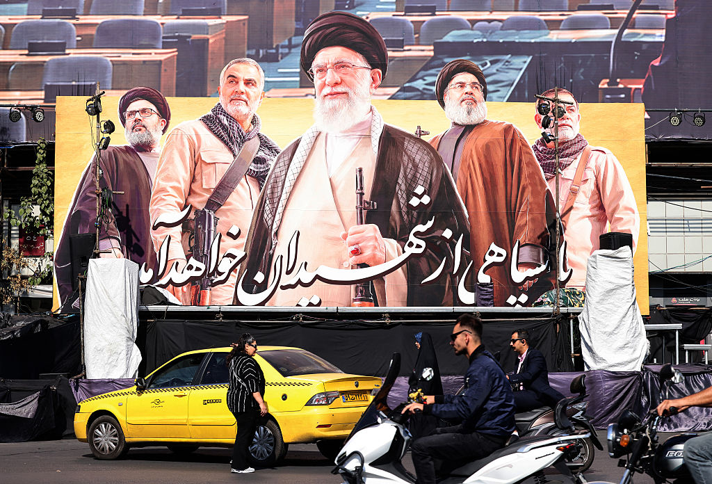 بعد ثمانية أشهر من الحرب.. هل تنجح الضغوط الأميركية في إخضاع إيران؟
