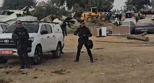 الحركة الاسلامية: نرفض ونستهجن هدم البيوت والمسجد في قرية ضحية شمال رهط