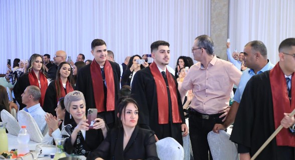 ‘انجاز يرفع الرأس‘.. مدرسة البشائر الأهليّة في سخنين بالصدارة مع نسبة 82.4% في استحقاق شهادات البجروت المتّميّزة