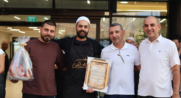 احتفال مميز باليوم العالمي للمسنّ في المركز الطبي ‘مول هنوف‘ في يركا